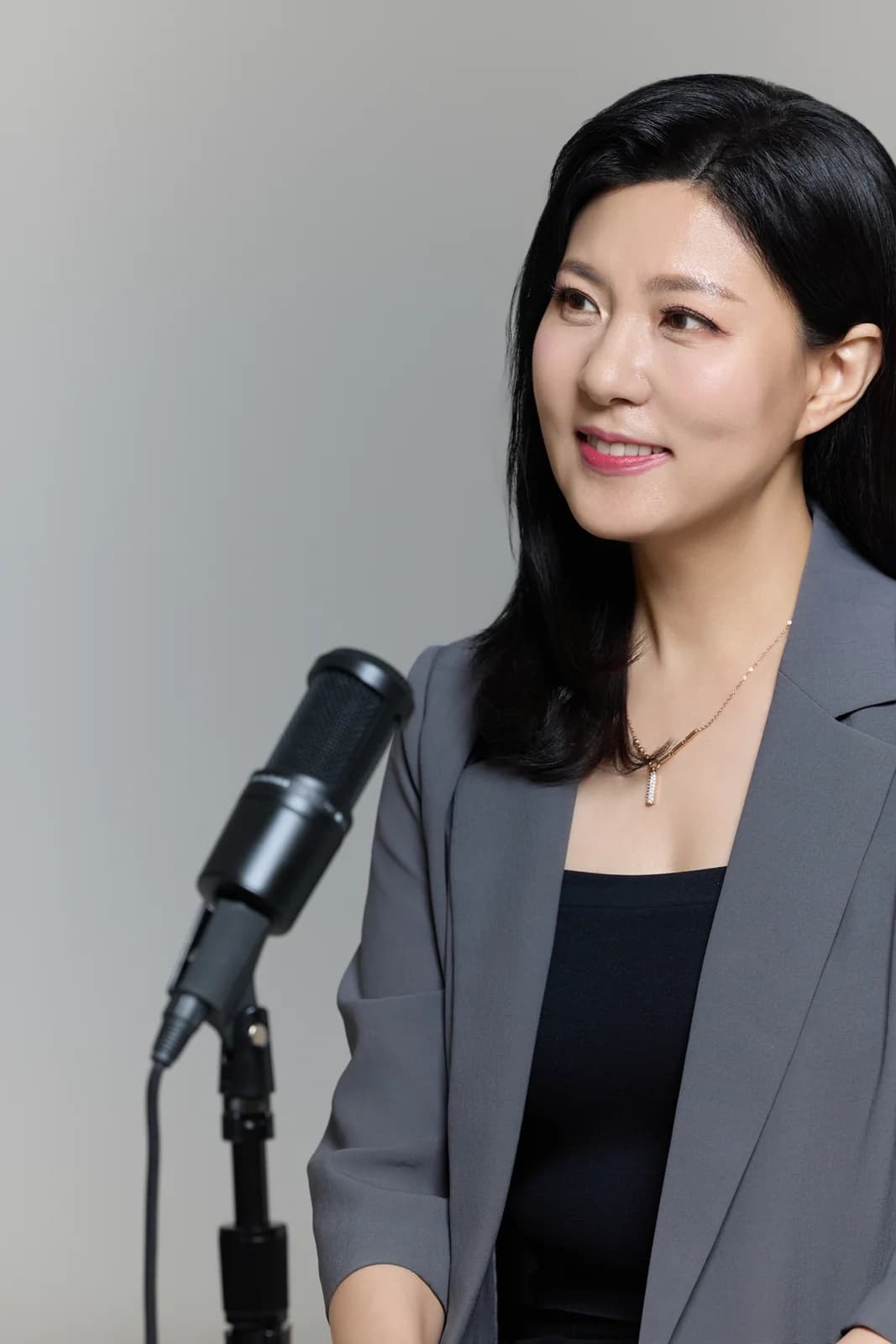 Kim Ji-hye, the voice actor behind all four UNLISTED characters